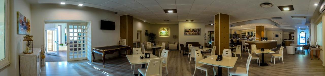 לונאטו Hotel Lonatino מראה חיצוני תמונה